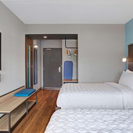 Tru By Hilton Toronto Airport West Ξενοδοχείο Μισισάουγκα Εξωτερικό φωτογραφία